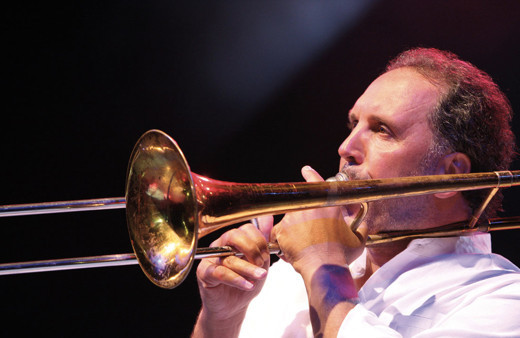 Fatih Erkoç kaç yaşında, evli mi? Fatih Erkoç aslen nereli, unutulmayan şarkıları