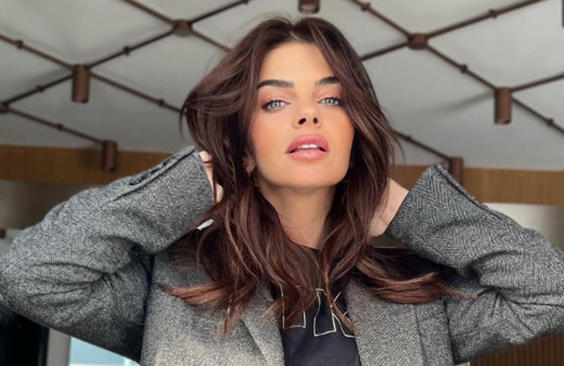 1.5 ayda 8 kilo vermişti! Pelin Karahan'ın yeni imajı olay oldu