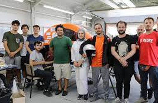 TEKNOFEST'te ikinci olan ESTÜ Hidroana takımı Fransa'daki yarışta birinciliği hedefliyor