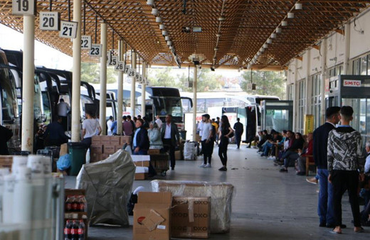 Seçim yoğunluğu! Peş peşe otobüsler kalkıyor ek seferler açıldı