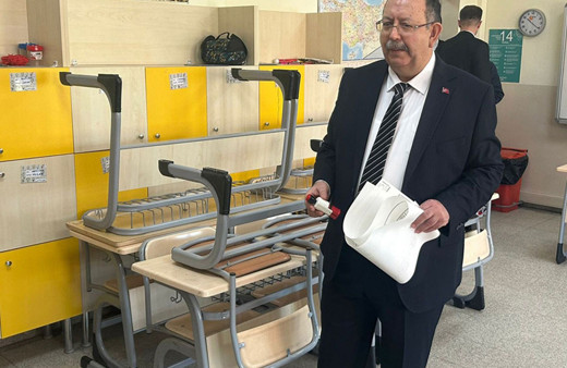 YSK Başkanı Ahmet Yener: “Herhangi bir adayın pusulada adının çizilmemesi gerekmektedir”