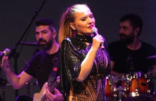 Dolandırıcılar peşini bırakmıyor... Demet Akalın uyardı: İnanmayın bacım