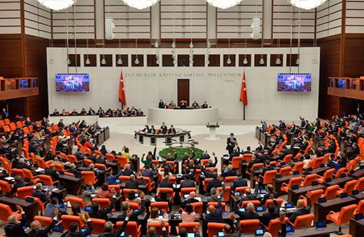 Yeni Meclis'in 'en'leri! En genç vekil hangi partide? En yaşlı vekil kim? Kaç kadın vekil olacak?