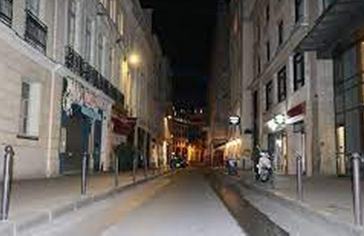 Fransa'da lüks mağaza ikinci kez soyuldu