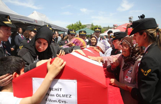 Mersinli şehit Serkan Ölmez son yolculuğuna uğurlandı