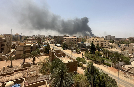 Katar, Sudan'a 35 ton tıbbi yardım gönderdi