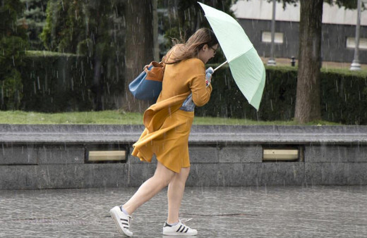 Gök delinmiş gibi yağıyor! İstanbul ve 19 il için Meteoroloji alarm verdi