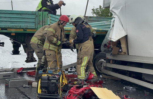 Arnavutköy’de feci kaza: Cansız bedeni 1 saat sonra çıkarıldı, yakınları ise sinir krizi geçirdi!