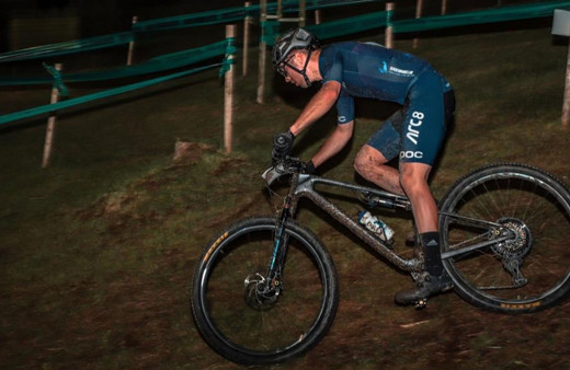 Dünyanın uluslarası tek gece yarışı MTB Sakarya Night Cup gerçekleşti