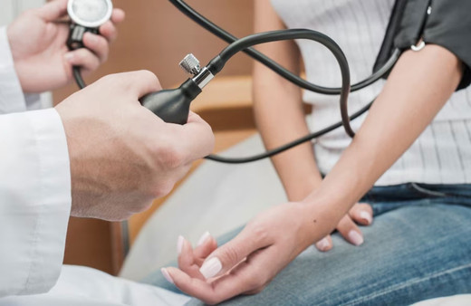 Yüksek tansiyon hastalarının yarısı hasta olduklarını bilmiyor!