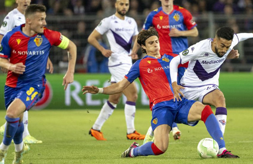 UEFA Avrupa Konferans Ligi'nde finalistler belli oldu