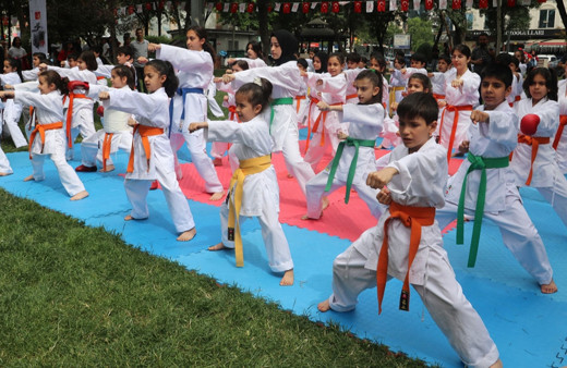 Batman'da 19 Mayıs Atatürk'ü Anma Gençlik ve Spor Bayramı kutlandı