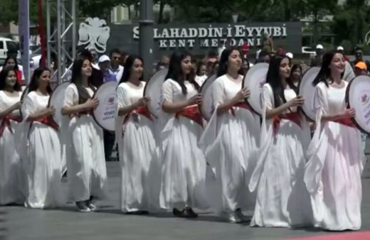 Diyarbakır'da 19 Mayıs Atatürk'ü Anma, Gençlik ve Spor Bayramı kutlanıyor