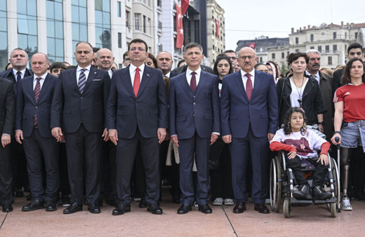 İstanbul'da 19 Mayıs Atatürk'ü Anma, Gençlik ve Spor Bayramı kutlanıyor