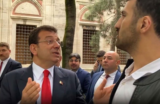 AK Partili genç sordu Ekrem İmamoğlu cevap verdi! Cami avlusunda PKK ve mülteci sohbeti