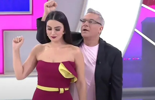 Çarkıfelek'in hostesiydi son hali herkesi şaşırttı! Emel Özkızıltaş sosyal medyayı salladı: 'Mükemmel ötesi'