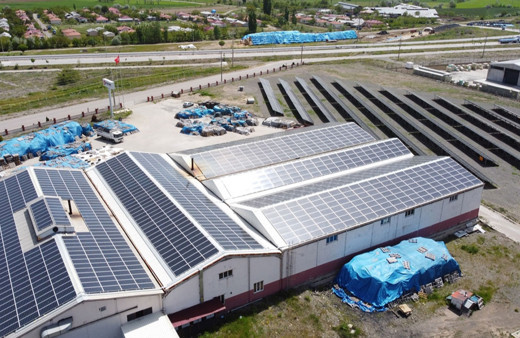 Erzincan OSB'de enerji maliyetleri güneş panelleriyle düşürülüyor