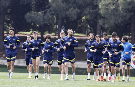 Fenerbahçe, Sivasspor maçı hazırlıklarını sürdürdü
