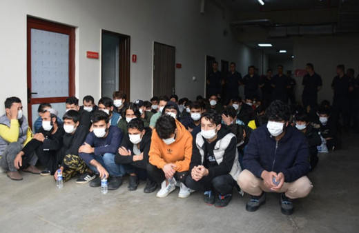 Kocaeli'de 137 Afgan uyruklu göçmen sınır dışı ediliyor