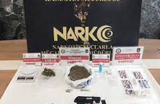 Eskişehir'de uyuşturucu madde ticareti yaptığı iddia edilen zanlı kovalamaca sonucu yakalandı