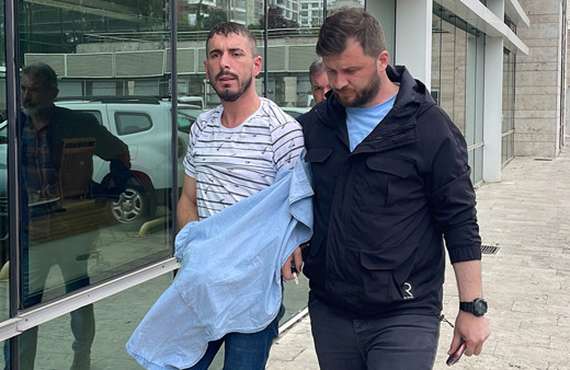 Samsun'da kasap satırla saldırdı! Müşteri yoğun bakımda