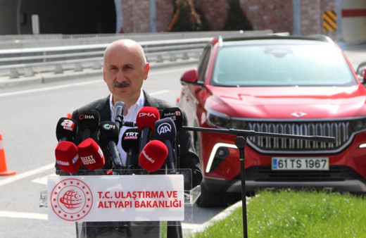 Adil Karaismailoğlu açıkladı: Yeni Zigana Tüneli’ni 100 binin üzerinde araç kullandı