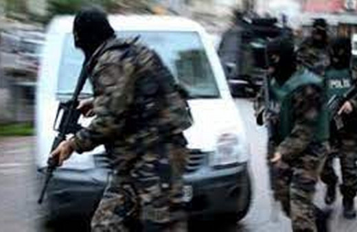 İstanbul merkezli DEAŞ operasyonunda 12 zanlı yakalandı