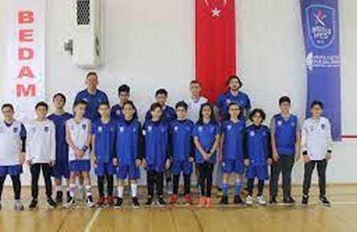 Anadolu Efes'in basketbol yaz kampı kayıtları başladı