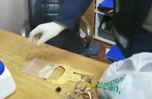 İstanbul'da düşük ayarlı altın imal ettiği öne sürülen 5 zanlı yakalandı