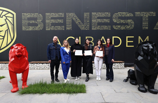 Üniversite öğrencileri inşaat atıklarını sanat eserine dönüştürdü