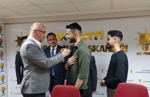 Zafer Partisi'nde toplu istifa depremi! AK Parti'ye katıldılar