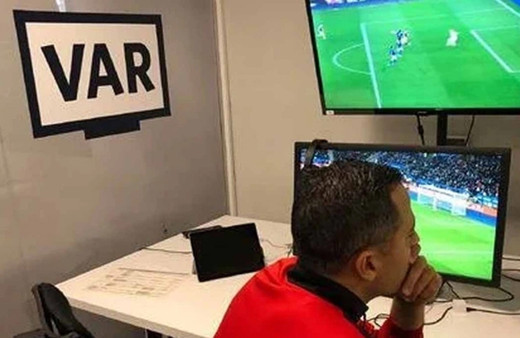 Fenerbahçe-Sivasspor maçının VAR'ı Alper Ulusoy oldu