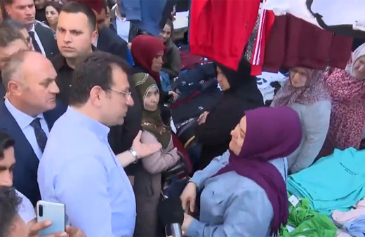 Ekrem İmamoğlu ile pazarda karşılaşan kadın 'Her yeri pahalı ettiniz' ettiniz dedi! Olay diyalog....