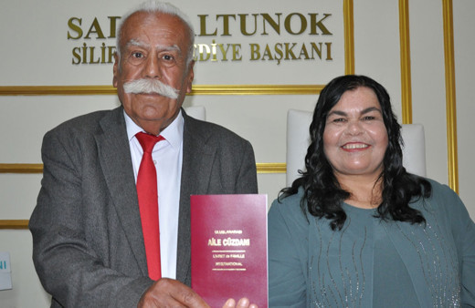 Mersin'de huzurevinde tanışan çift evlendi