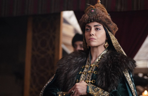 Kuruluş Osman İsmihan Sultan'ı gerçekte kim oynuyor? Deniz Barut kimdir?