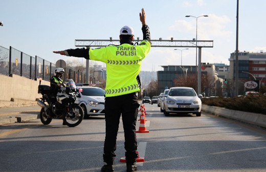 Ankara'da bugün bazı yollar trafiğe kapatılacak