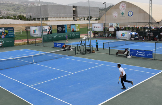 2. Uluslararası Cudi Cup Tenis Turnuvası'nın ikinci turu tamamlandı