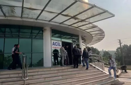 Tersane işçileri zehirlenme şüphesiyle hastaneye kaldırıldı