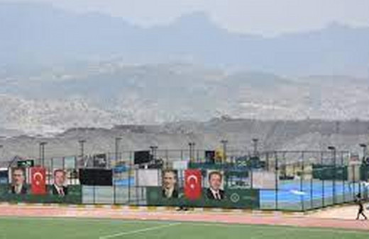 2. Uluslararası Cudi Cup Tenis Turnuvası'nda çeyrek ve yarı final maçları yapıldı