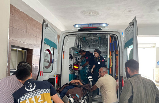 Mardin'de okul bahçesinde yaşandı! Beden öğretmeni kanlar içinde kaldı