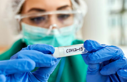 Uzmanlar uyarıyor! Koronavirüste rehavete kapılmayın!