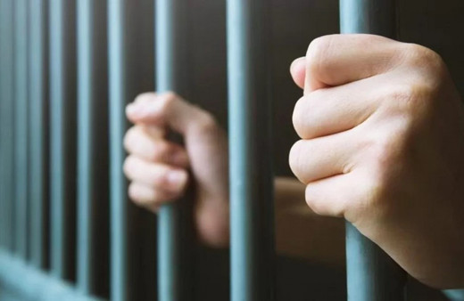 Çorum'da cinayet sanığı babaya 15 yıl, oğluna 26 yıl 8 ay hapis cezası