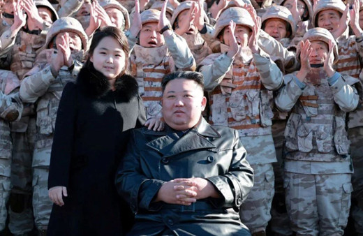 Kuzey Kore'de skandal! Ailesi hapse atıldı, 2 yaşındaki çocuk esir kampına gönderildi: Nedeni ise şoke etti!