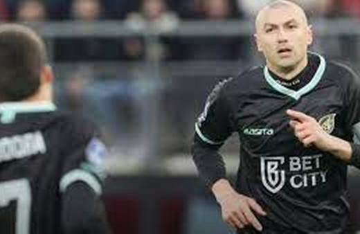 Burak Yılmaz, Hollanda ekibi Fortuna Sittard'dan ayrıldığını açıkladı