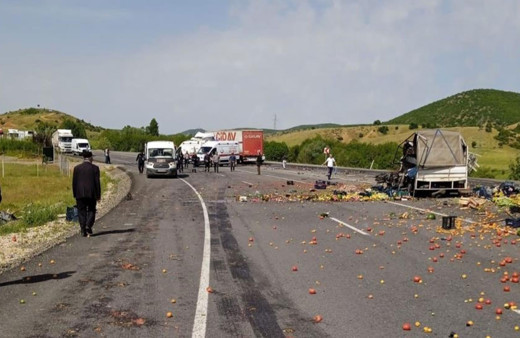 Bingöl’de kamyone tırla çarpıştı: 1 ölü, 1 yaralı