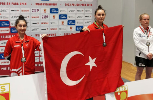 Milli para masa tenisçi Ebru Acer, Polonya'da altın madalya kazandı