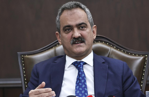 Milli Eğitim Bakanı Özer, rehber öğretmen atamalarına ilişkin konuştu: