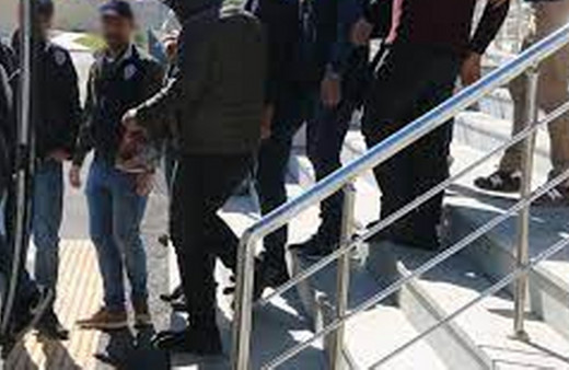 İstanbul'da göçmen kaçakçılığı operasyonunda iki şüpheli tutuklandı