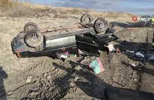 Tekirdağ'da iki otomobilin çarpıştığı kazada infaz koruma memuru öldü