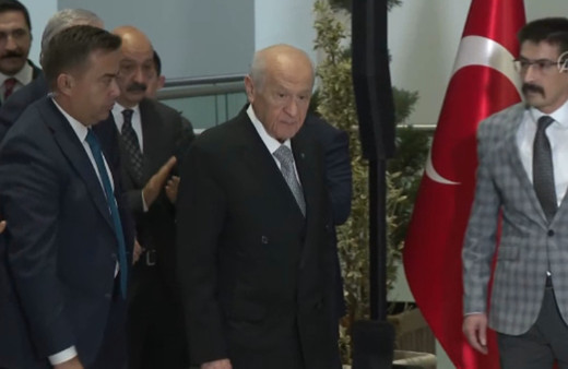 Devlet Bahçeli'den seçim zaferi açıklaması! "Dünya birleşti karşımıza çıktı, fakat Türk milletine sökmemiştir"